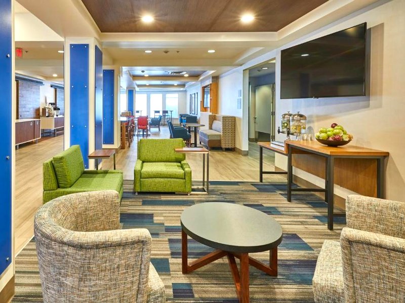 Holiday Inn Express Hotel and Suites Medford-Central Point By IHGの写真