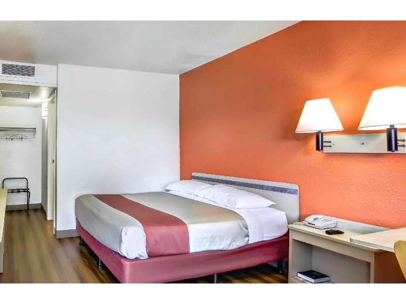 Motel 6 Medford, ORの写真