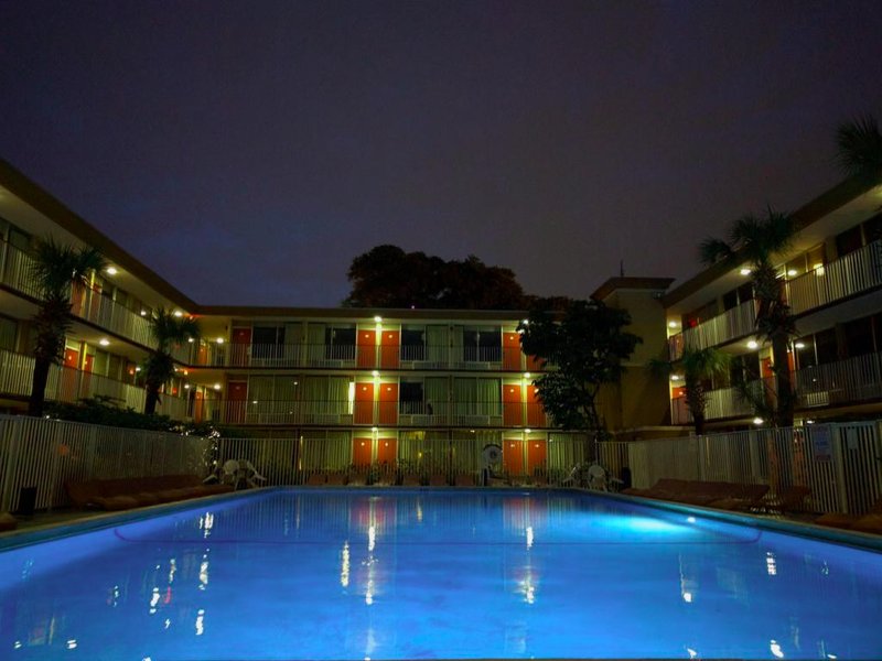 レッド カーペット イン エアポート フォート ローダーデール (Red Carpet Inn Airport Fort Lauderdale)の写真