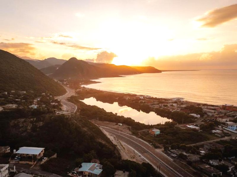 876 JA Oasis & Homestay - by Kingston Airportの写真