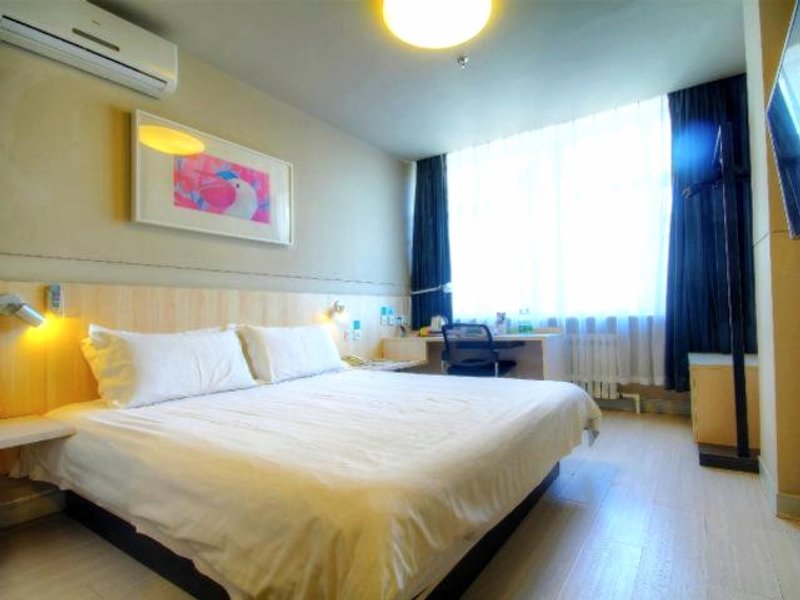 ジンジャン イン 遼寧 朝陽 トレイン ステーション (錦江之星遼寧朝陽站店) (Jinjiang Inn Liaoning Chaoyang Train Station)の写真