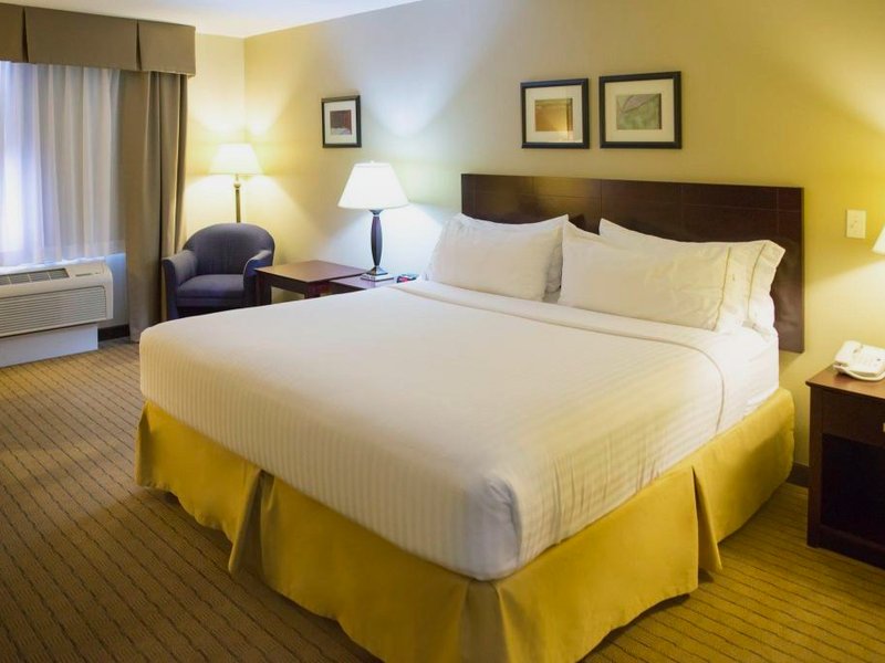 Holiday Inn Express Devils Lake By IHGの写真
