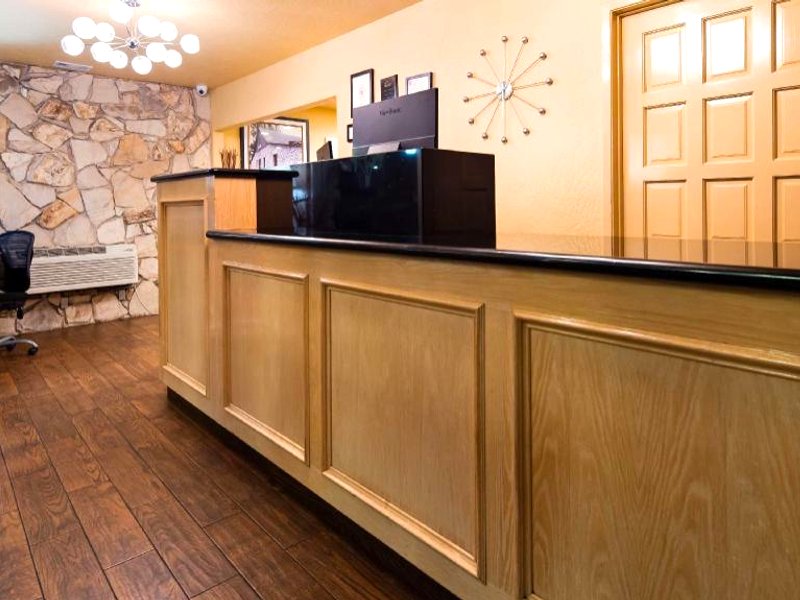 ベストウェスタン パイン ツリー モーテル (Best Western Pine Tree Motel)の写真