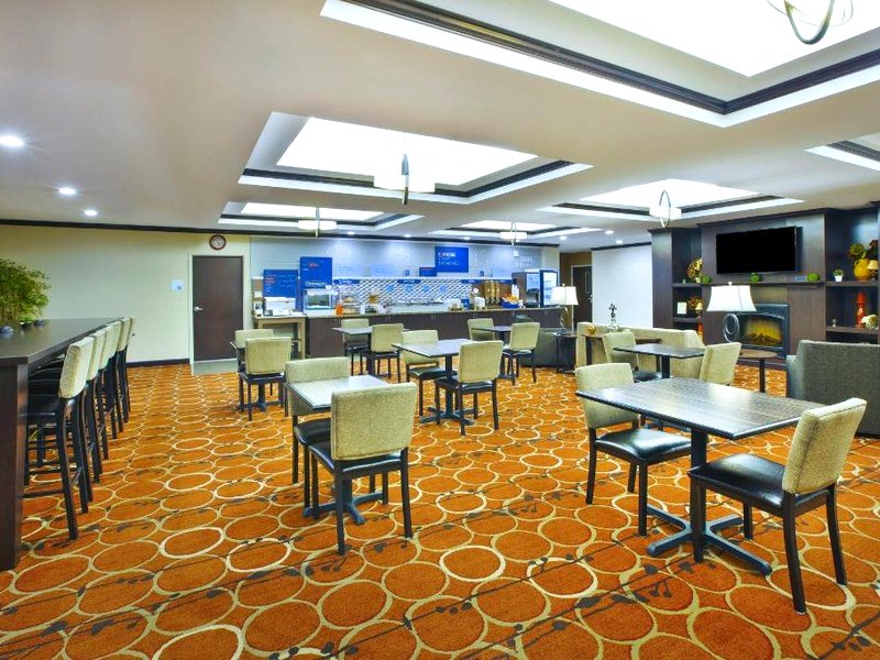Holiday Inn Express & Suites Washington - Meadow Lands By IHGの写真