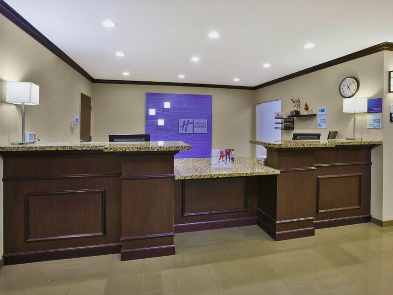 Holiday Inn Express & Suites Washington - Meadow Lands By IHGの写真
