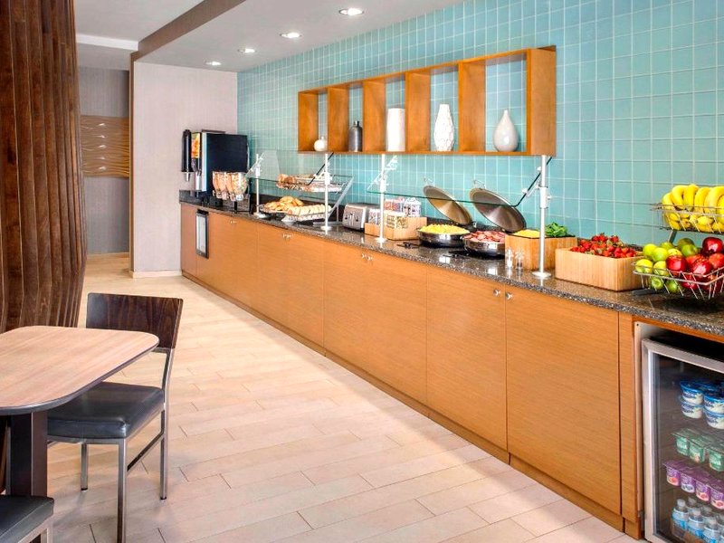 スプリングヒル スイーツ ロング アイランド ブルックヘイブン (SpringHill Suites Long Island Brookhaven)の写真