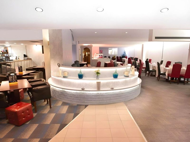 St James Hotel                                                                  の写真