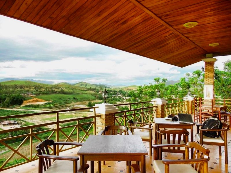 バンサナ プレイン オブ ジャース ホテル (Vansana Plain of Jars Hotel)の写真