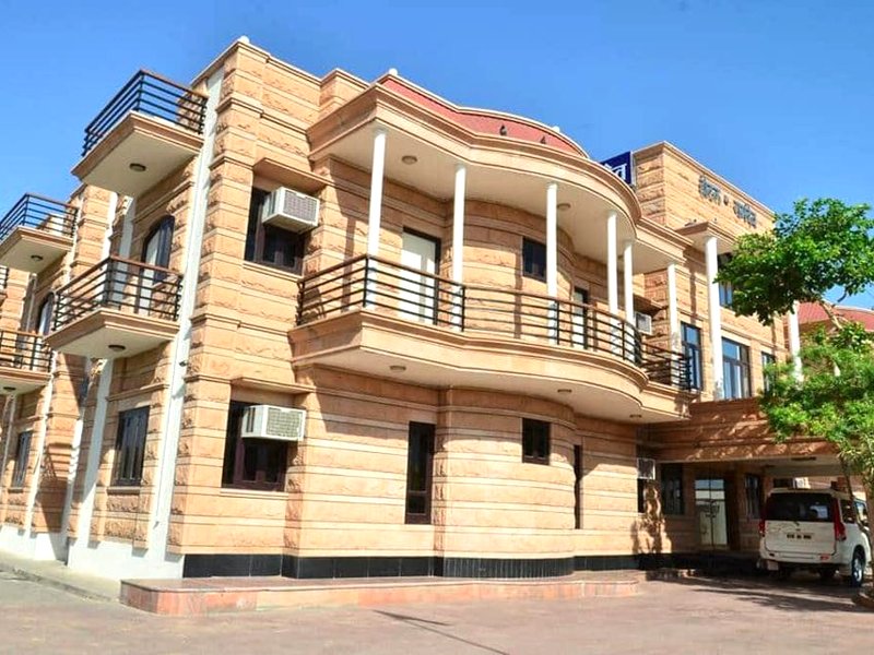 ホテル ランデヴ (Hotel Ramdev)の写真