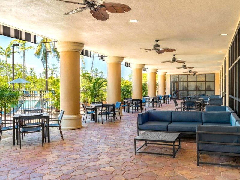 エンバシー スイーツ ホテル フォート メイヤーズ FL (Embassy Suites Hotel Fort Myers - FL)の写真