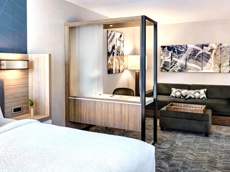 SpringHill Suites Fort Myers Esteroの写真