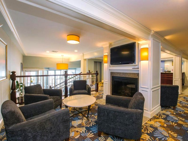 ホリデイ イン エクスプレス アンド スイーツ メリマック バイ IHG (Holiday Inn Express and Suites Merrimack By IHG)の写真