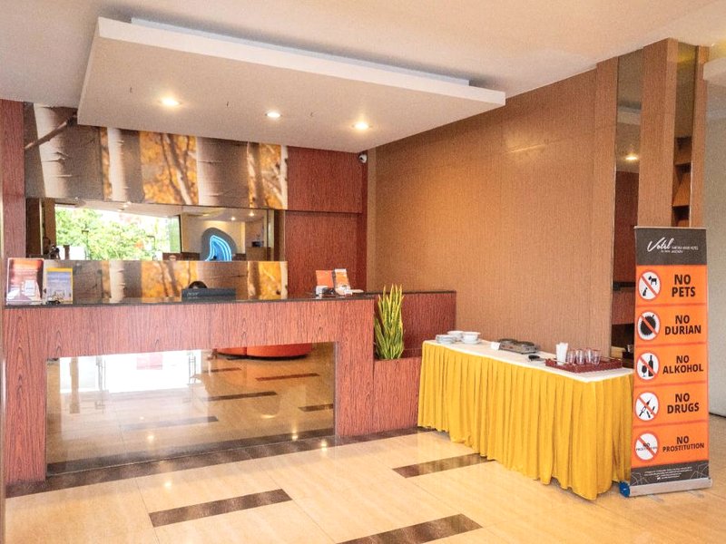 ボテル カルティカ アバディ ホテル (Votel Kartika Abadi Hotel Madiun)の写真
