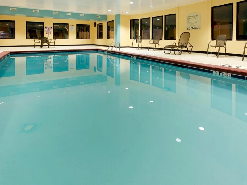 ホリデイ イン エクスプレス ＆ スイーツ シラカウガ バイ IHG (Holiday Inn Express & Suites Sylacauga By IHG)の写真