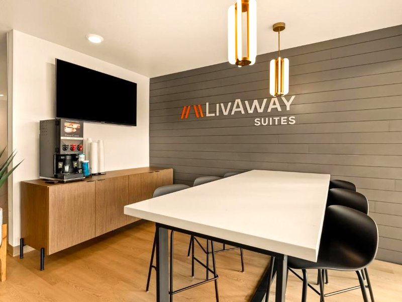 LivAway Suites Nashville-Smyrnaの写真