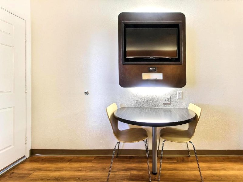 Motel 6 Marina, CA - Montereyの写真