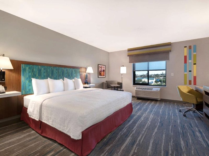 Hampton Inn & Suites Marinaの写真