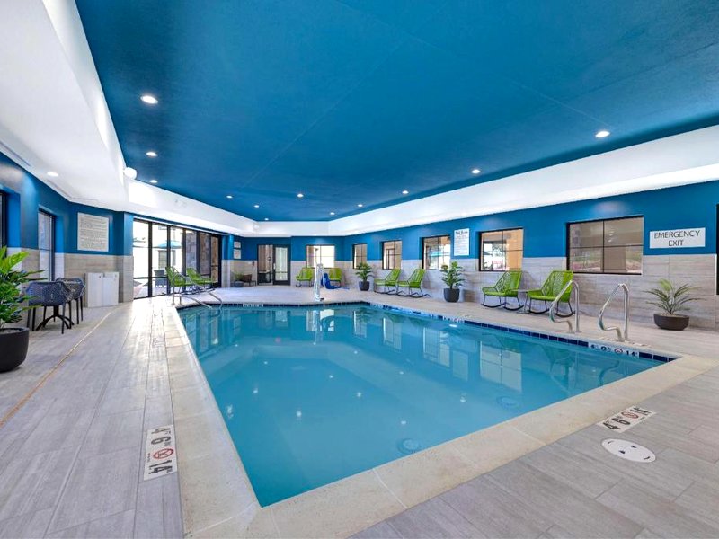 Hampton Inn & Suites Marinaの写真