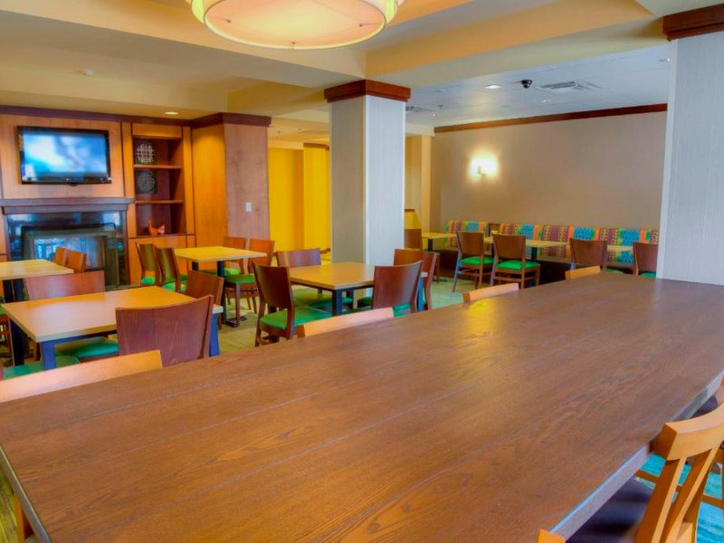 フェアフィールド イン&スイーツ モービル ダフネ/イースタン ショア (Fairfield Inn & Suites Mobile Daphne/Eastern Shore)の写真
