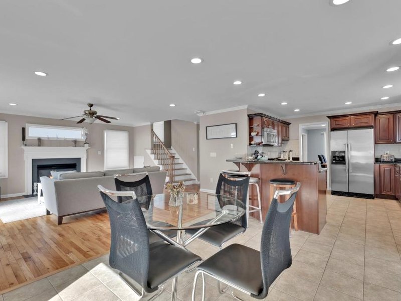 Oceanfront Villa with Skyline Viewsの写真