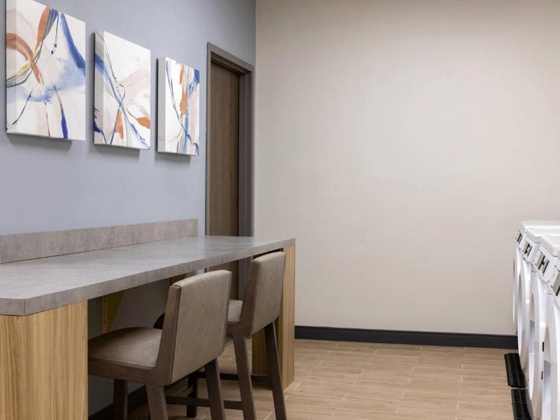 Candlewood Suites Oakwood By IHGの写真
