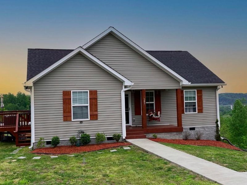 GREAT Little Guest Suite with Private Entry & Deck! Pet Friendly & 30 Mins to Nashville!の写真