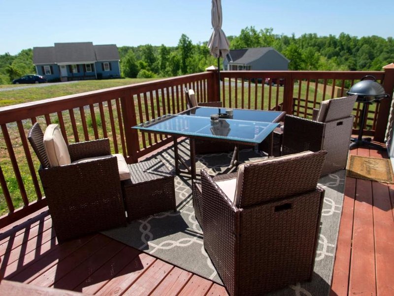 GREAT Little Guest Suite with Private Entry & Deck! Pet Friendly & 30 Mins to Nashville!の写真