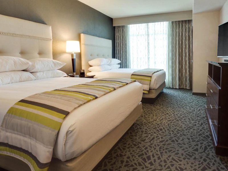 ドルリー プラザ ホテル ケープ ジラードー カンファレンス センター (Drury Plaza Hotel Cape Girardeau Conference Center)の写真