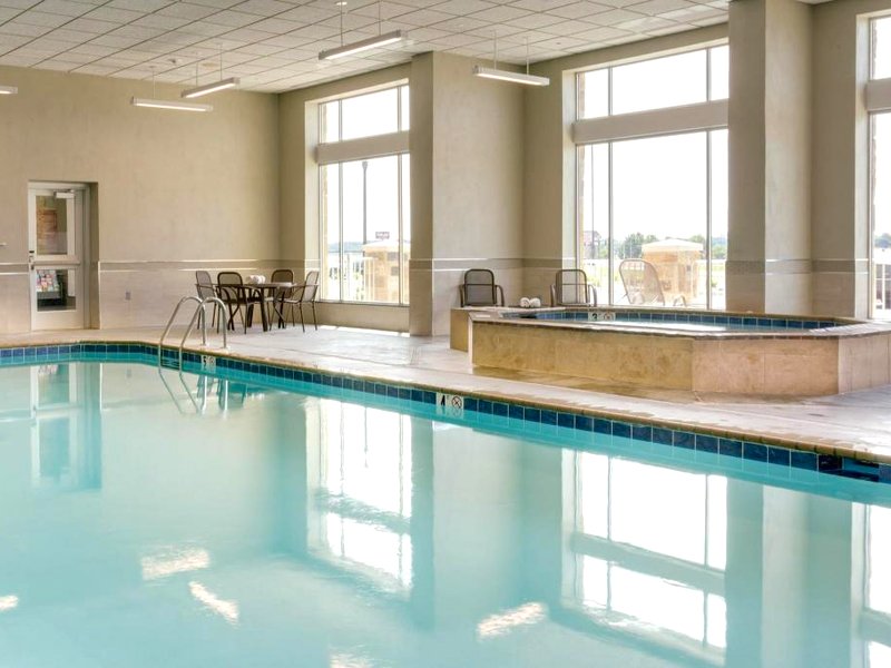 ドルリー プラザ ホテル ケープ ジラードー カンファレンス センター (Drury Plaza Hotel Cape Girardeau Conference Center)の写真