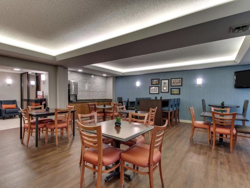 ペア ツリー イン ケープジラード ウエスト (Pear Tree Inn Cape Girardeau West)の写真