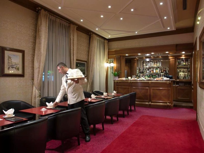 ホテル ベルーナ (Hotel Berna)の写真