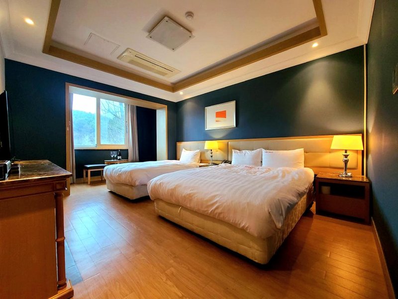 シェルヴィル スパ ツーリスト ホテル (Chereville Spa Tourist Hotel)の写真
