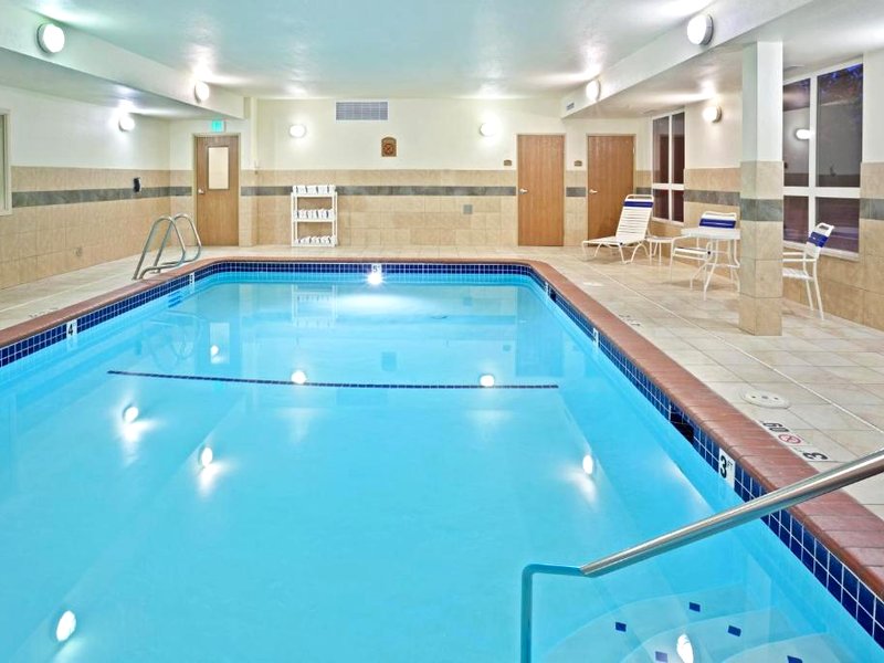 Holiday Inn Express & Suites Lacey – Olympia By IHGの写真