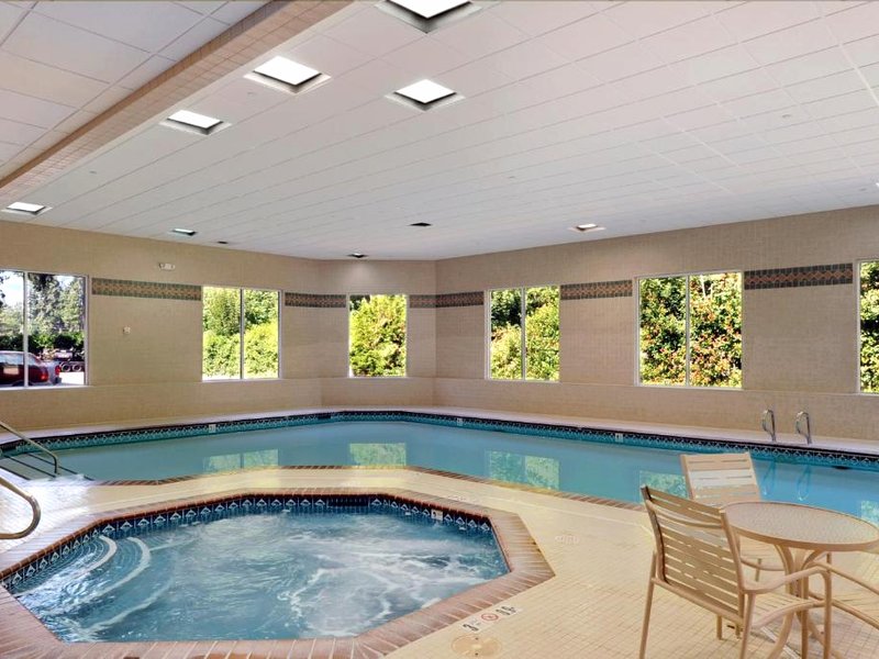ラマダ バイ ウィンダム オリンピア (Ramada by Wyndham Olympia)の写真