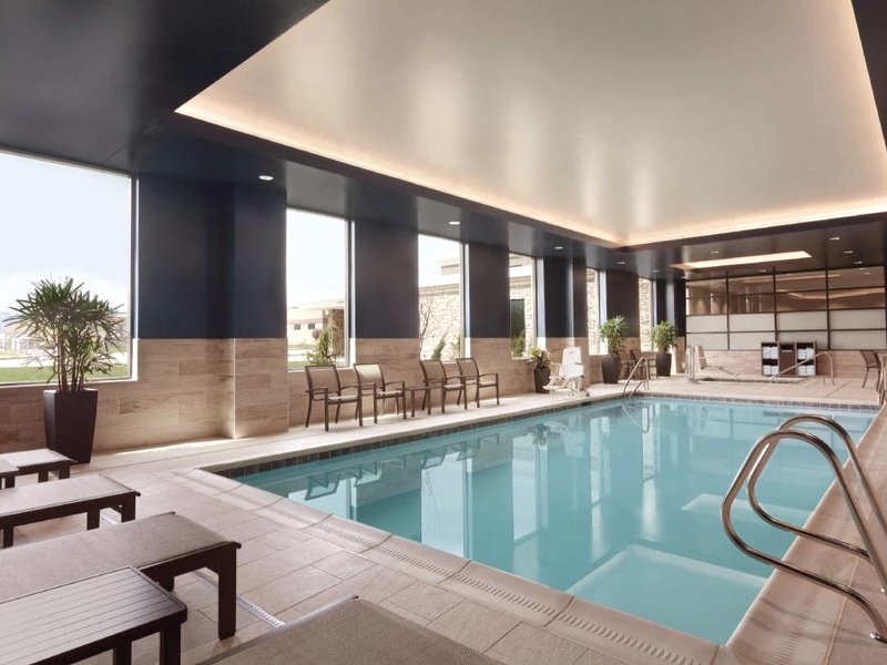 エンバシー スイーツ バイ  ヒルトン サウス ジョーダン ソルト レイク シティー (Embassy Suites by Hilton South Jordan Salt Lake City)の写真