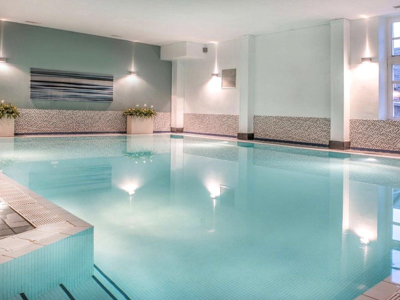 デ ヴィア トートワース コート (De Vere Tortworth Court)の写真
