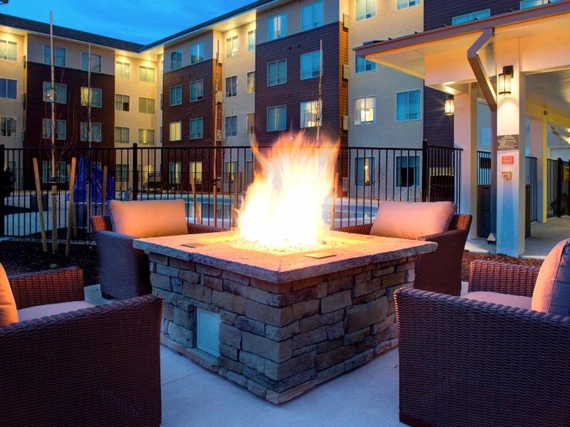 フェアフィールド イン ＆ スイーツ ボルダー ブルームフィールド／インターロッケン (Fairfield Inn & Suites Boulder Broomfield/Interlocken)の写真