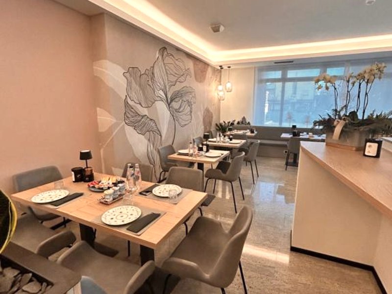 Hotel Centrale Resana Eli caffeの写真
