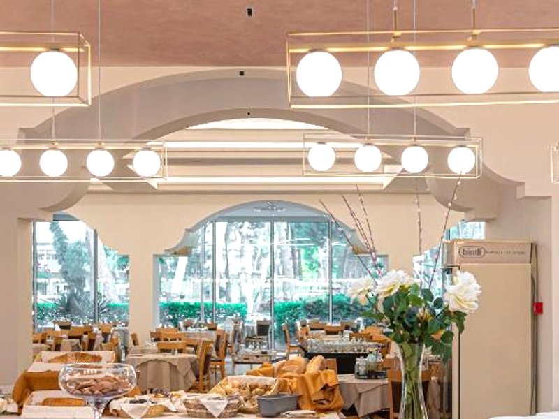 ホテル アドリア (Hotel Adria)の写真