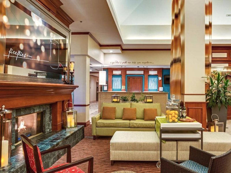 ヒルトン ガーデン イン エアポート ホテル (Hilton Garden Inn Cleveland Airport)の写真