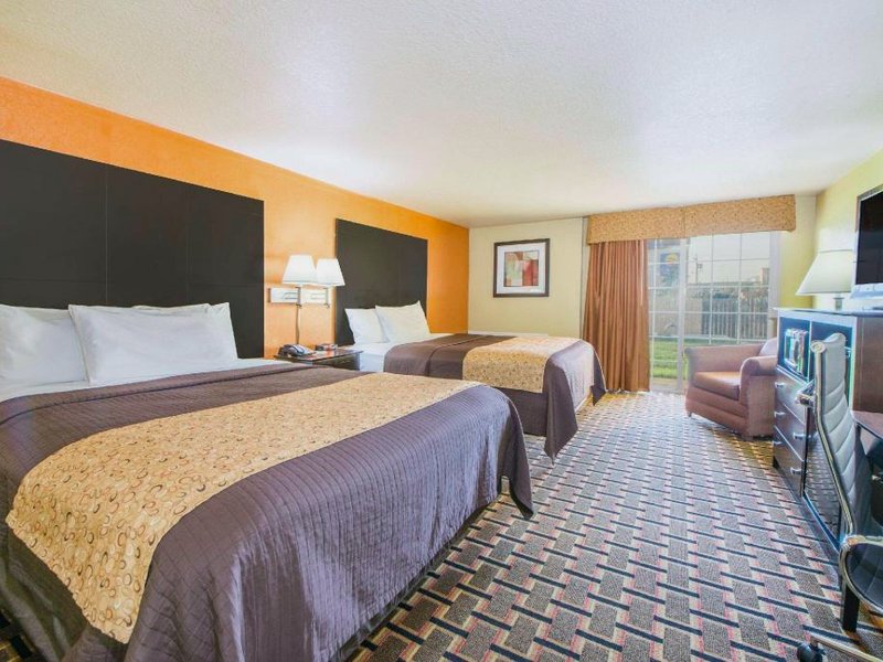 デイズ イン バイ ウィンダム ジョプリン (Days Inn by Wyndham Joplin)の写真