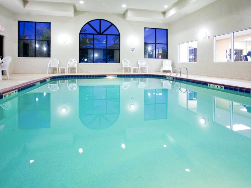 Holiday Inn Express & Suites Rocky Mount Smith Mountain Lake By IHGの写真
