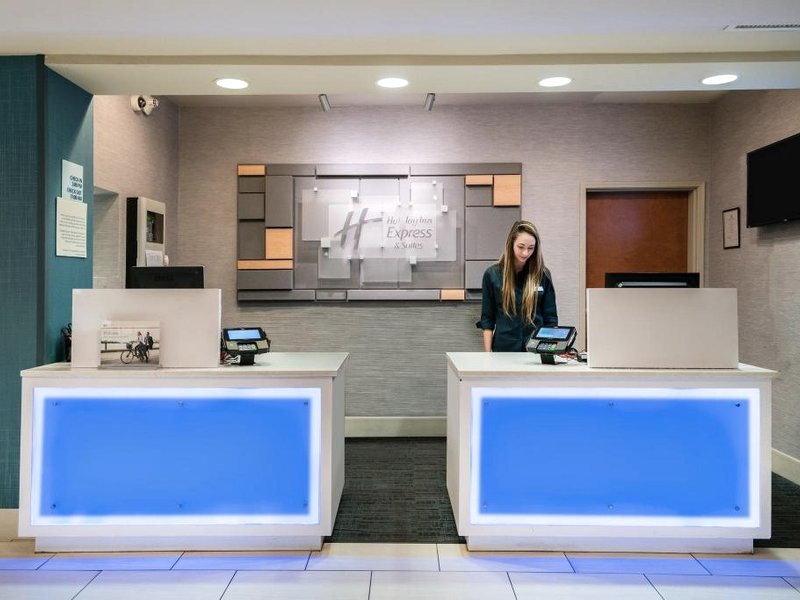 Holiday Inn Express & Suites Rocky Mount Smith Mountain Lake By IHGの写真