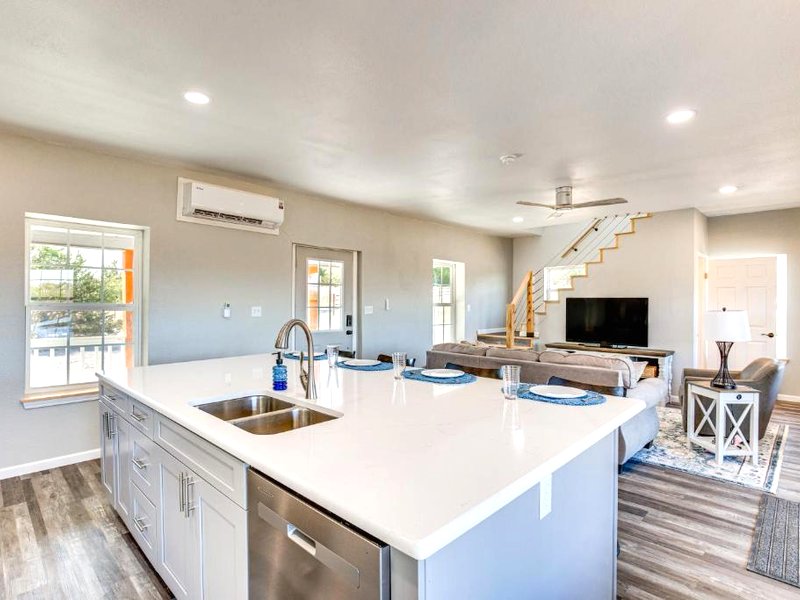 14-Acre Property with On-Site Fishing Texas Escapeの写真