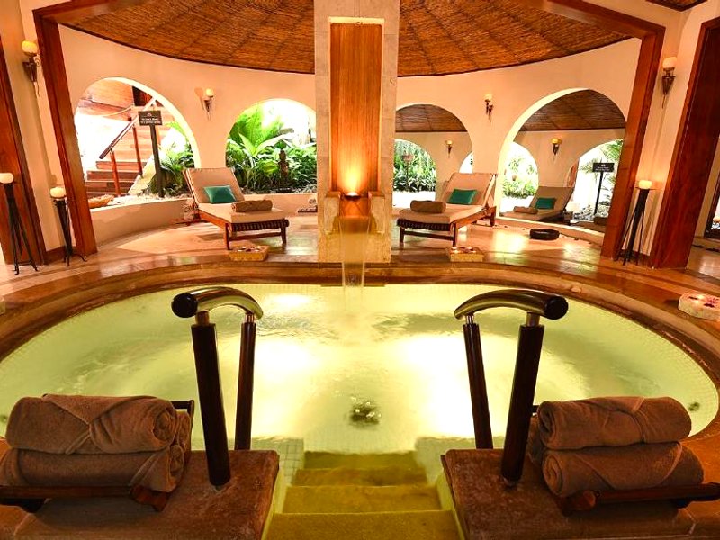 タバコン サーマル リゾート&スパ (Tabacon Thermal Resort & Spa)の写真