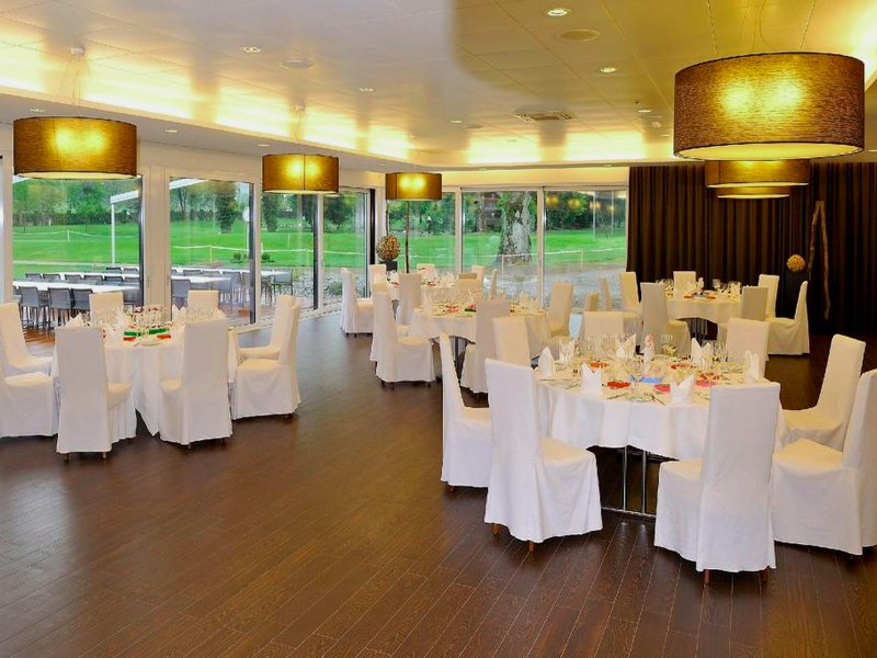 アーラウ ウエスト スイス クオリティ ホテル (Aarau West Swiss Quality Hotel)の写真