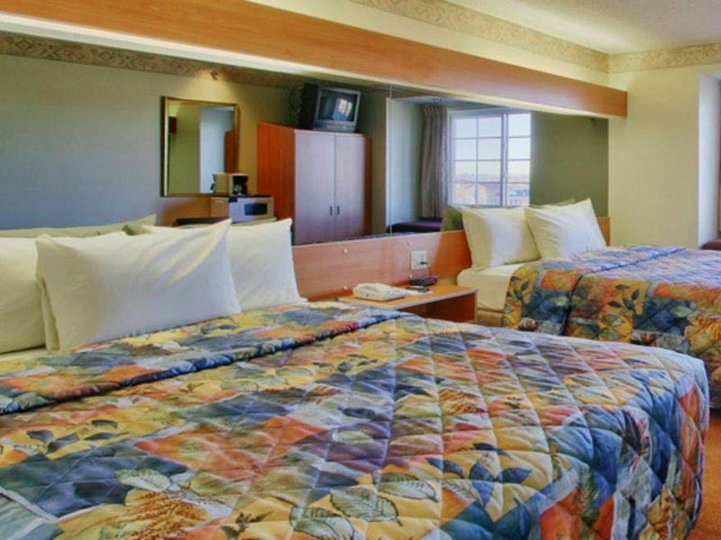 Western Skies Inn & Suitesの写真