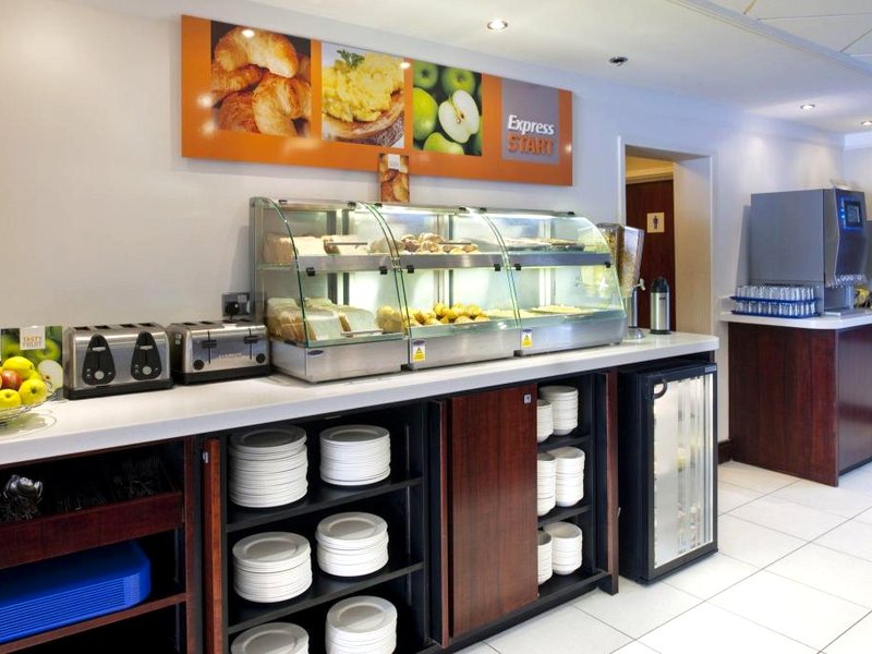 Holiday Inn Express Leeds-East By IHGの写真
