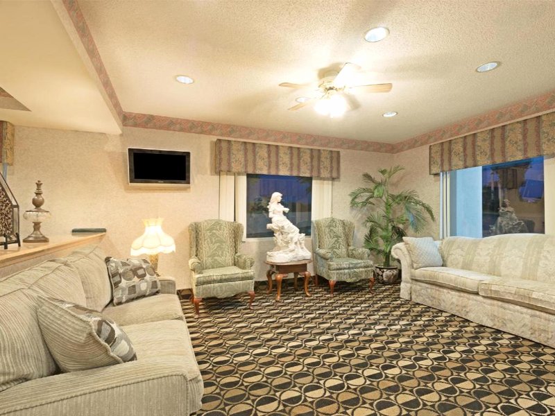 Days Inn by Wyndham Greenvilleの写真