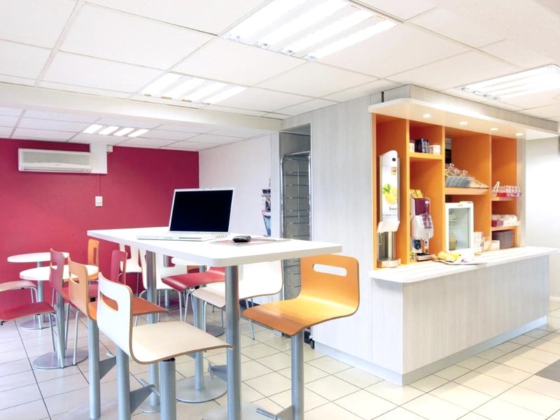 Premiere Classe Orleans Ouest La Chapelle St Mesmin Hotelの写真